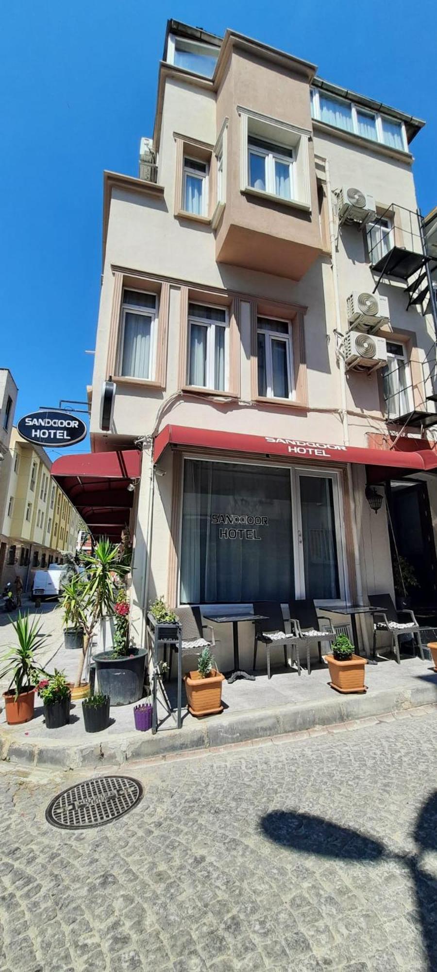 Sand Door Hotel Istanbul Exterior photo